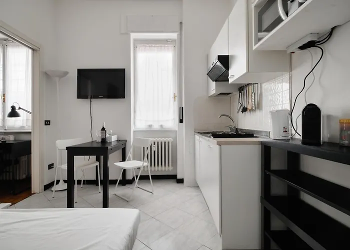 Bicocca Cozy Flat 아파트 밀라노